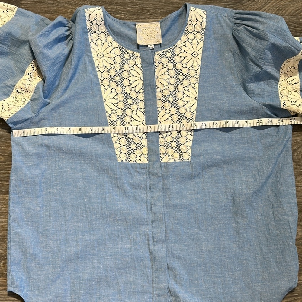 Johnny Was Thalassa Chambray Lace Blouse Medium Cottagecore Boho Anthropologie - Picture 13 of 15